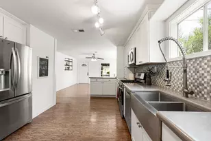 2591 Spring Valley Dr, Dripping Springs, TX 78620 - Photo 10
