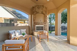 3913 Obsidian Ln, Round Rock, TX 78681 - Photo 34