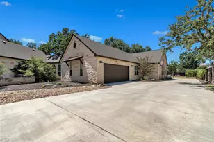 140 Oak Plaza Dr, Georgetown, TX 78628 - Photo 34