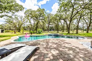 306 Kerry Ln, Floresville, TX 78114 - Photo 34