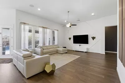 18000 Leccion Drive, Pflugerville, TX 78660 - Photo 6