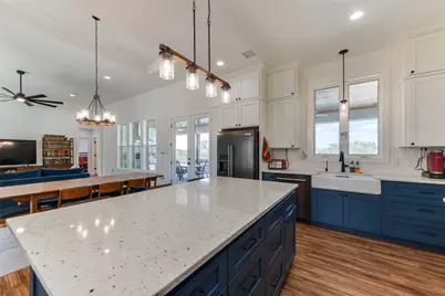 2840 N Grape Creek Road, Fredericksburg, TX 78624 - Photo 8