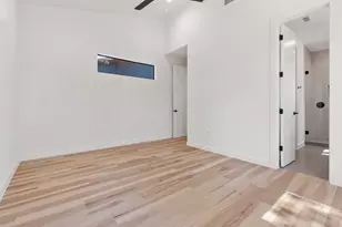 2308 S 2nd St, Austin, TX 78704 - Photo 16