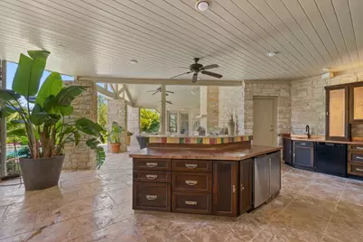 5 Championship Drive, The Hills, TX 78738 - Photo 24