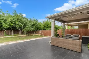 520 Ayinger Ln, Austin, TX 78728 - Photo 32