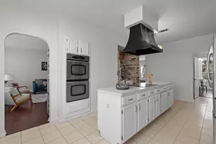 10506 Walpole Ln, Austin, TX 78739 - Photo 14