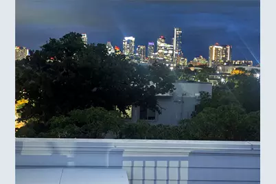 2108 Rosewood Avenue #B, Austin, TX 78702 - Photo 4