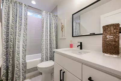 2108 Rosewood Avenue #B, Austin, TX 78702 - Photo 12