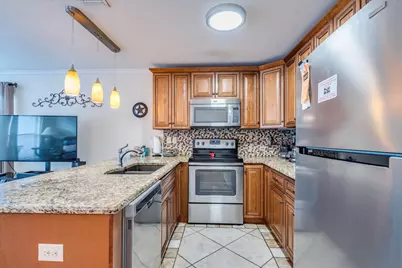 730 E Mather Street #L 303, New Braunfels, TX 78130 - Photo 2