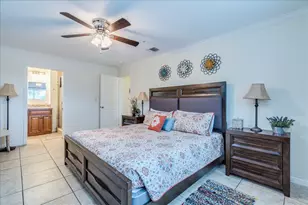 730 E Mather St, New Braunfels, TX 78130 - Photo 10