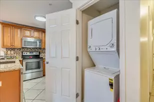 730 E Mather Street, New Braunfels, TX 78130 - Photo 18