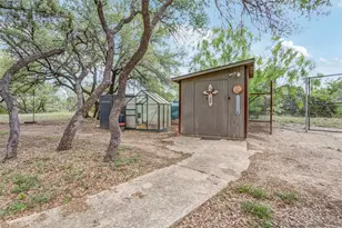 4909 Lookout Ridge Dr, Marble Falls, TX 78654 - Photo 40