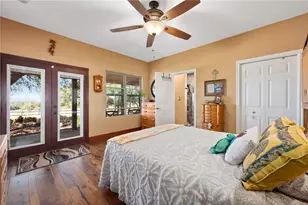 4909 Lookout Ridge Dr, Marble Falls, TX 78654 - Photo 20