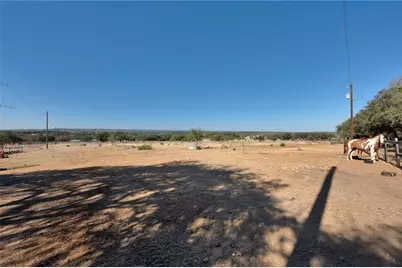 4909 Lookout Ridge Drive, Marble Falls, TX 78654 - Photo 32