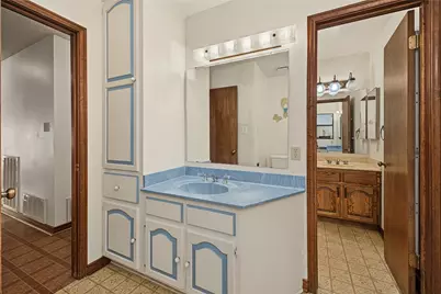 9223 Warriors Creek Drive, San Antonio, TX 78230 - Photo 16