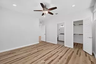 2204 E 13th St, Austin, TX 78702 - Photo 18