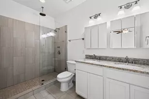 2204 E 13th St, Austin, TX 78702 - Photo 20