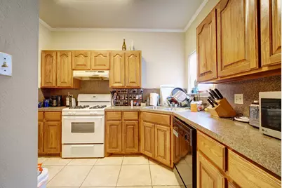 505 E 38th Street, Austin, TX 78705 - Photo 24