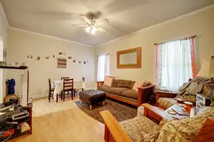 505 E 38th St, Austin, TX 78705 - Photo 2