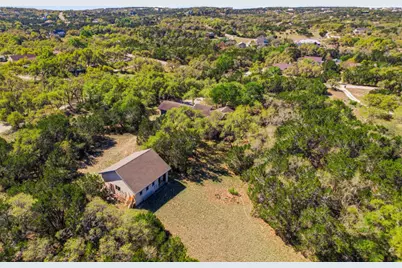 1041 Hidden Hills Hills, Dripping Springs, TX 78620 - Photo 22