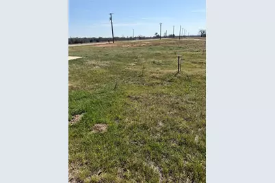 109 Sonoma Drive, Elgin, TX 78621 - Photo 6