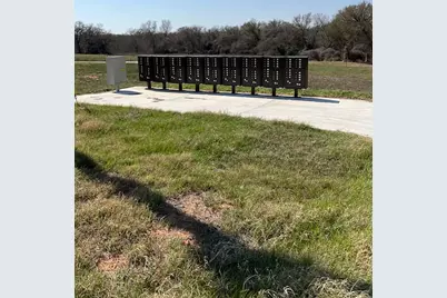 109 Sonoma Drive, Elgin, TX 78621 - Photo 2