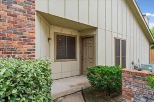 1617 W Braker Ln, Austin, TX 78758 - Photo 4