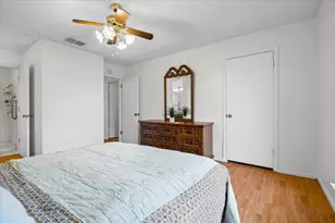 1617 W Braker Ln, Austin, TX 78758 - Photo 16