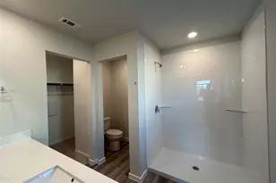 310 Randall Pl, Rockdale, TX 76567 - Photo 2