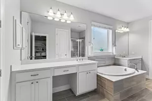 642 Jacksdaw Dr, Austin, TX 78737 - Photo 14