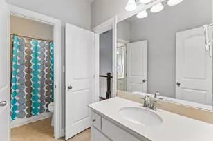 642 Jacksdaw Dr, Austin, TX 78737 - Photo 22
