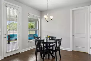 642 Jacksdaw Dr, Austin, TX 78737 - Photo 6