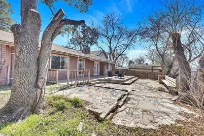 1002 Bodark Lane, Austin, TX 78745 - Photo 32