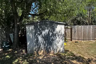 407 Hillside Dr, Round Rock, TX 78681 - Photo 28