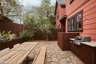 2002 E 13th St, Austin, TX 78702 - Photo 30