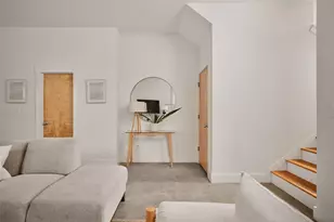 2002 E 13th St, Austin, TX 78702 - Photo 16