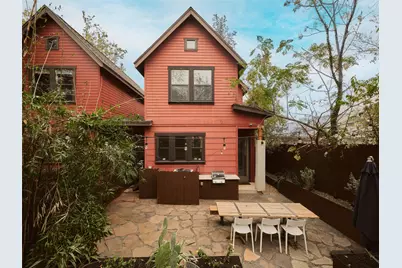 2002 E 13th Street #A, Austin, TX 78702 - Photo 2