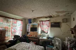 428 Runnels Ave, San Antonio, TX 78208 - Photo 12