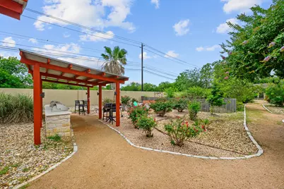 1101 Grove Boulevard #208, Austin, TX 78741 - Photo 22