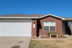 750 Caylor Cove, Bastrop, TX 78602 - Photo 2