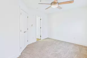 711 W 32nd St, Austin, TX 78705 - Photo 16