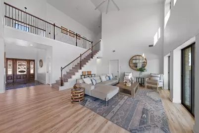 117 Point Road, Fredericksburg, TX 78624 - Photo 4