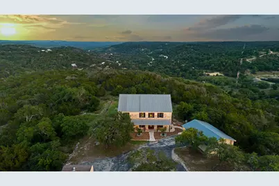 117 Point Road, Fredericksburg, TX 78624 - Photo 28