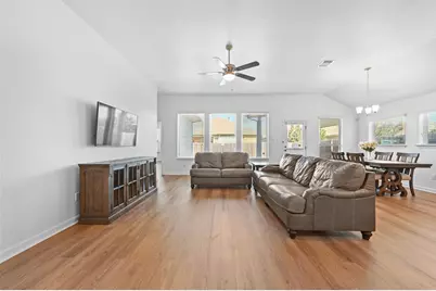 332 Bridgestone Way, Buda, TX 78610 - Photo 10