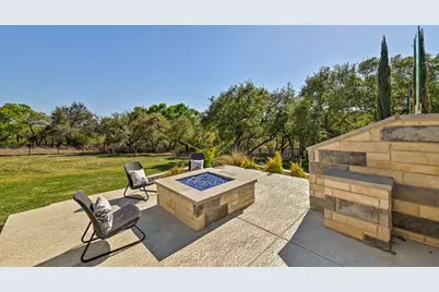 105 Willow Hill Drive, Georgetown, TX 78633 - Photo 34