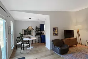 911 Sirocco Dr, Austin, TX 78745 - Photo 4