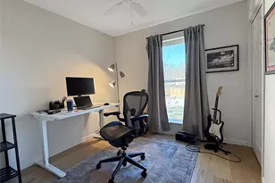 911 Sirocco Dr, Austin, TX 78745 - Photo 10