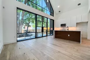 2604 Oaklawn Ave, Austin, TX 78722 - Photo 4