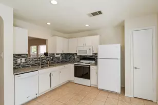 3111 Hailey Ln, Round Rock, TX 78664 - Photo 6