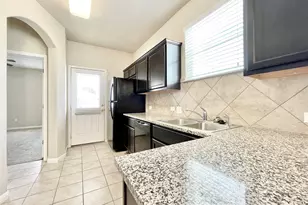 401 Katmai Cir, Pflugerville, TX 78660 - Photo 8